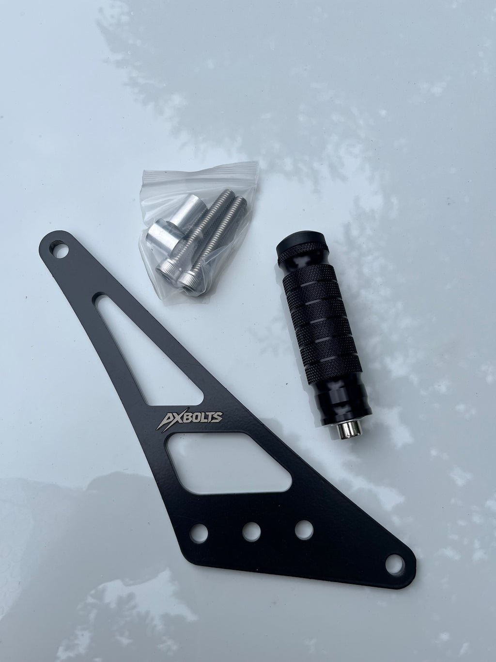 Surron Ultra Bee Footlock/ Shiftlock Axbolts