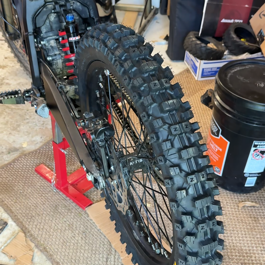 Altis Dirt/Offroad Tires