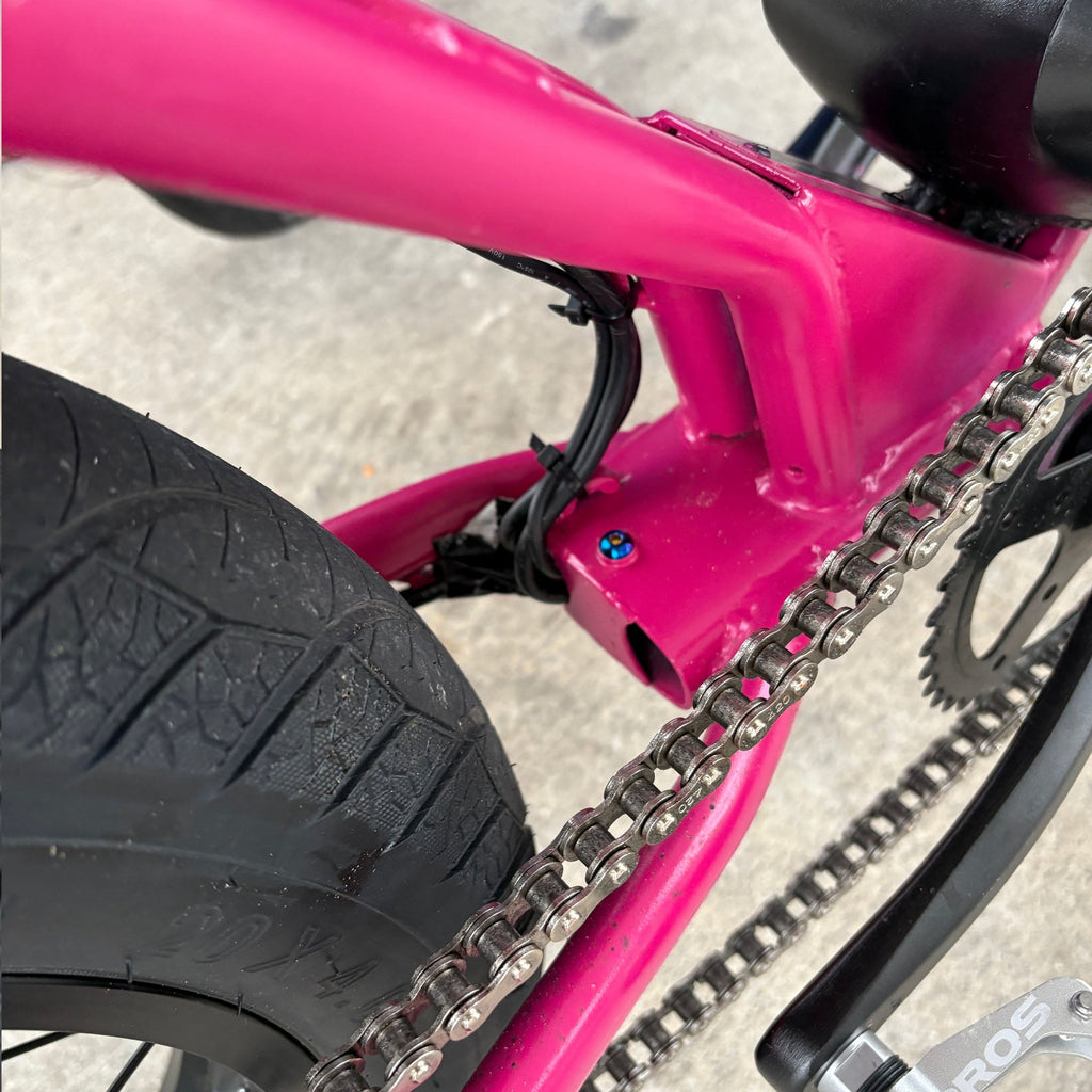 Macfox X1 and X2 titanium bolt kit V2 - different angle
