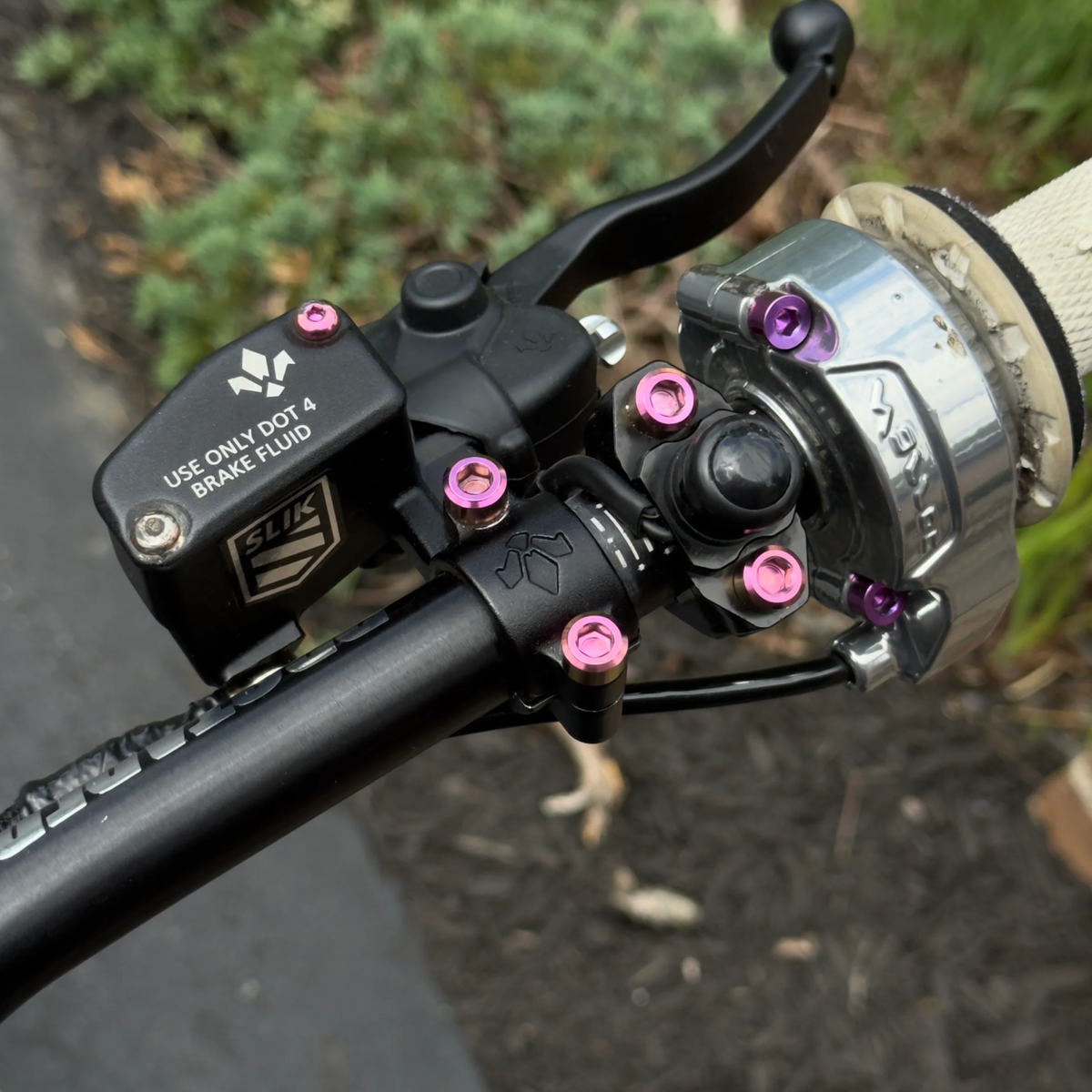 PINK All E-Moto Throttle Bolts (Set of 2)