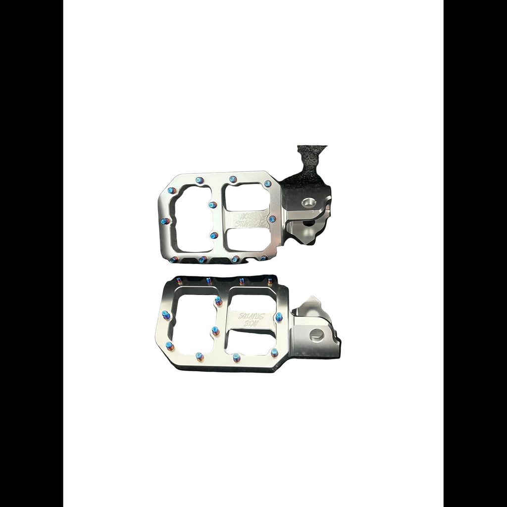 Titanium Wide Pegs (All Emotos) Axis Studios
